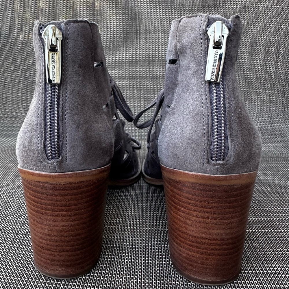 Euc Vince Camuto Tressa Taupe Open Toe Perforated… - image 8